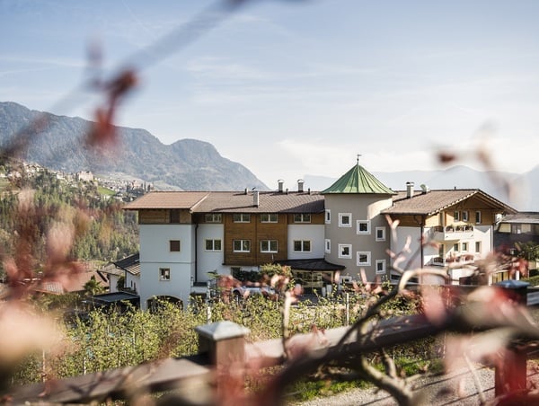 3-Sterne-S-Hotel Zirmerhof in Riffian in Südtirol
