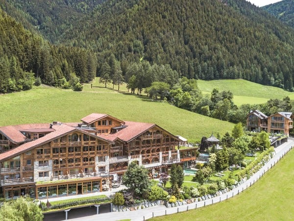 4-Sterne-S-Naturhotel Lüsnerhof im Südtiroler Eisacktal