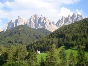 Sas de Putia: Val di Funes - Valle di nascita dell'alpinista « Reinhold Messner »